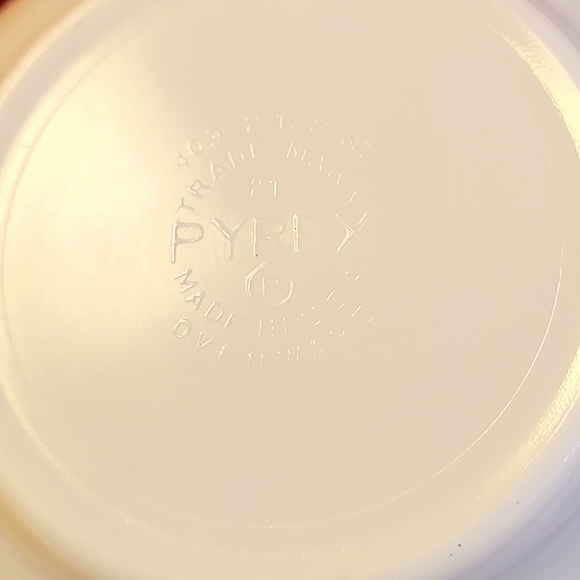☆Pyrex 403  Trademark 21 Oven Ware. Made in USA☆ - Picture 4 of 9